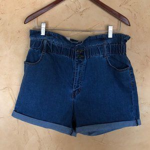 Bazi cinched waist blue jean shorts w/pockets
